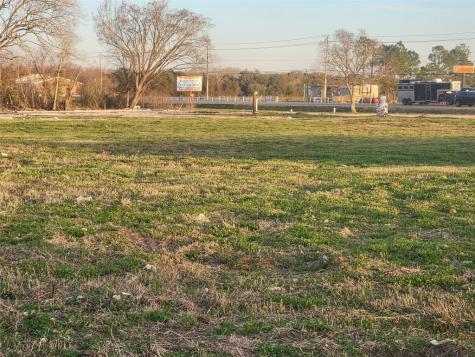 3610 E Highway 6 Alvin TX 77511