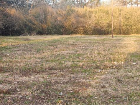 3610 E Highway 6 Alvin TX 77511