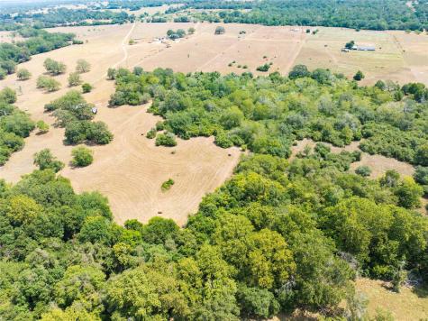 710 County Road 211a Hallettsville TX 77964