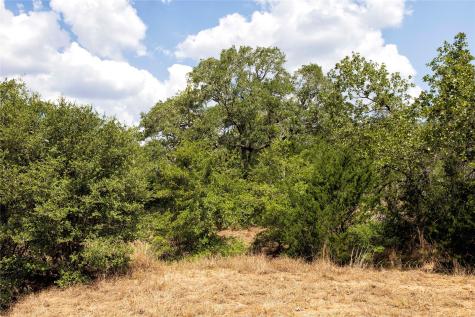 710 County Road 211a Hallettsville TX 77964