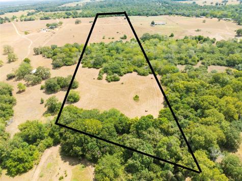 710 County Road 211a Hallettsville TX 77964