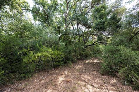 710 County Road 211a Hallettsville TX 77964