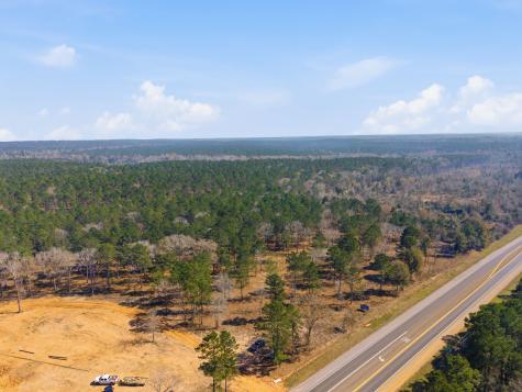 8576 Us- Highway 190 W Livingston TX 77351