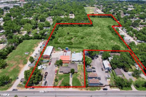 230 W Canino Road Houston TX 77037