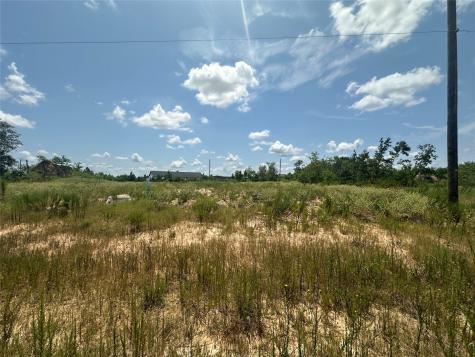 8045 Road 5914 16 Cleveland TX 77327