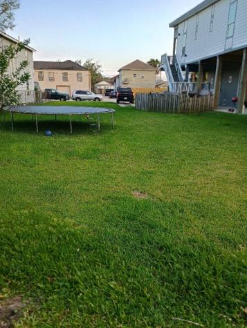 5016 1/2 Avenue M1/2 Galveston TX 77551