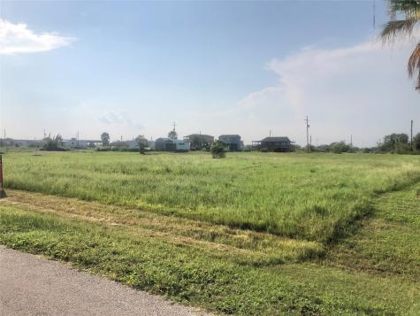 1921 Galveston Avenue Port Bolivar TX 77650