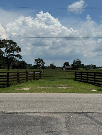27787 Riley Road Waller TX 77484
