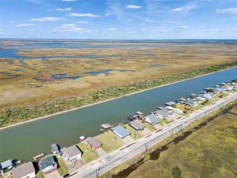 0 Fm-2031 Beach Road Matagorda TX 77457