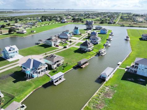 1820 Laguna Harbor Cove Boulevard Port Bolivar TX 77650