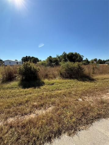 397 Road 5122 Cleveland TX 77327