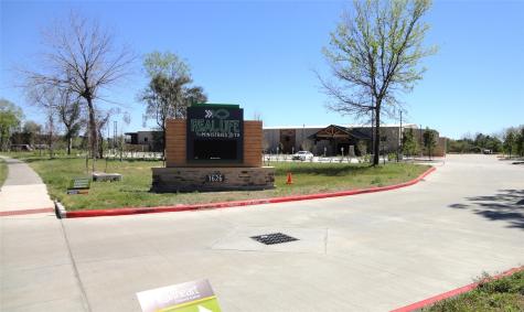 1835 S Cherry Street Street Tomball TX 77375