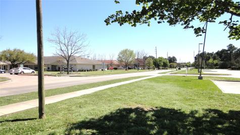 1835 S Cherry Street Street Tomball TX 77375