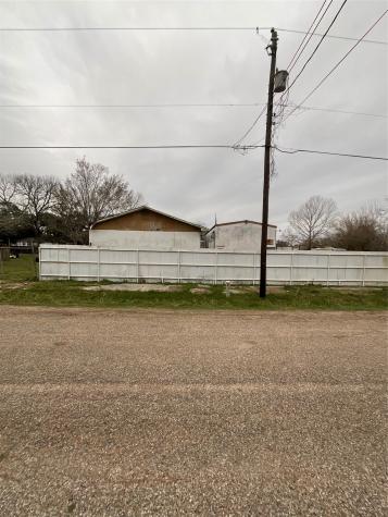 611 609 Oak Street La Marque TX 77568