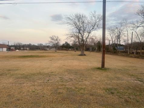 13888 Fm 2354 Beach City TX 77523
