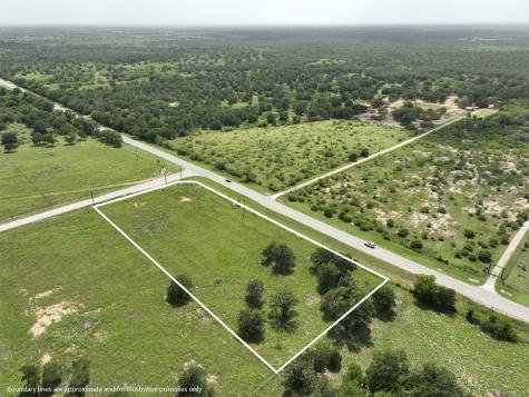 106 Sunny Day Drive Red Rock TX 78662