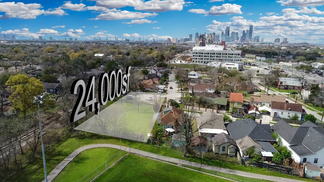 4720 Capitol Street Houston TX 77011