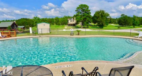 20 West Forest Drive Huntsville TX 77358