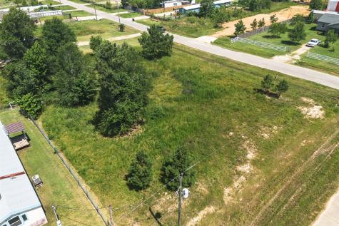 1202 County Road 3542 Cleveland TX 77327