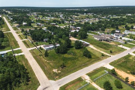 1202 County Road 3542 Cleveland TX 77327