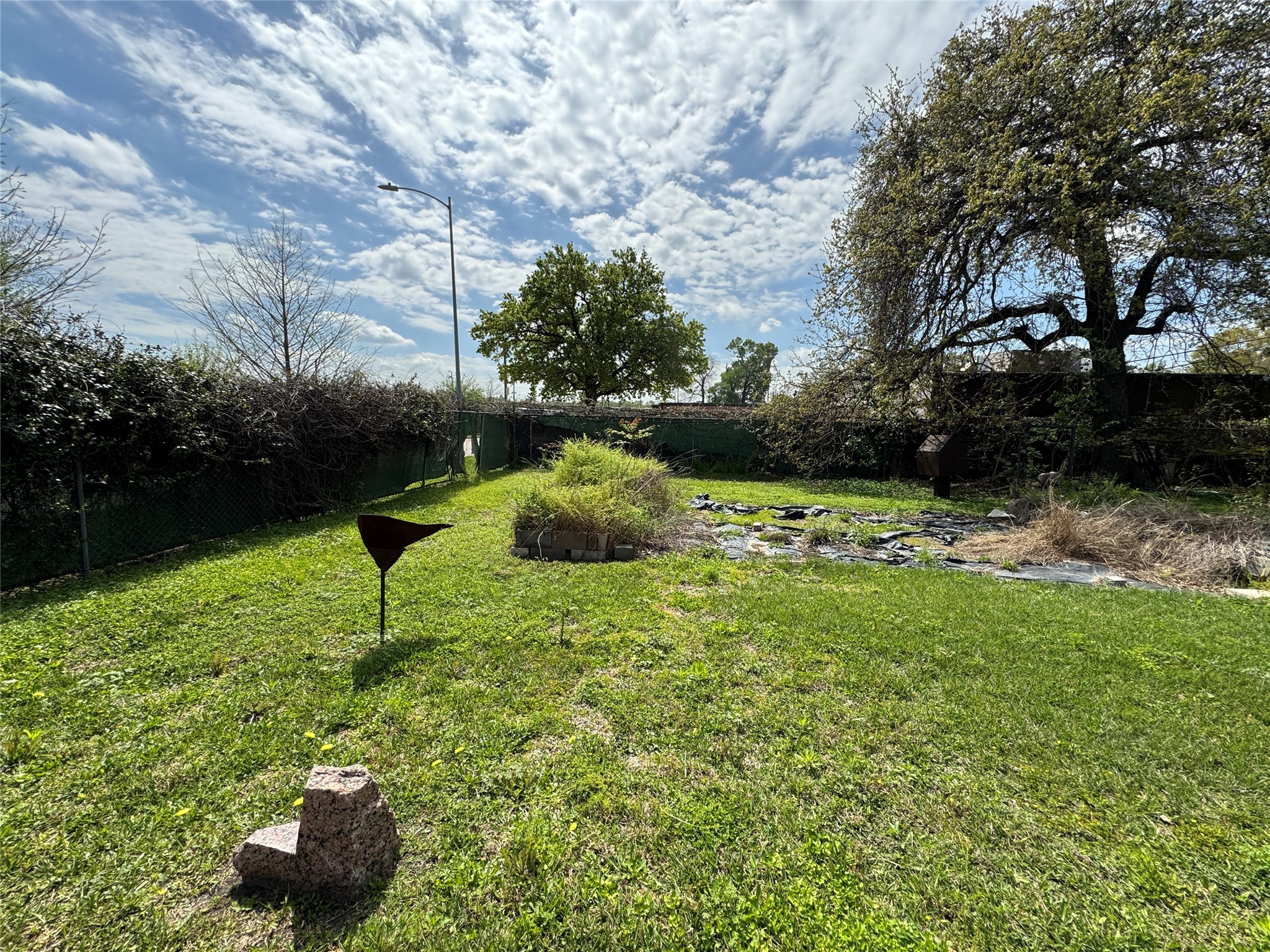 2612 Sutherland Street Houston TX 77023