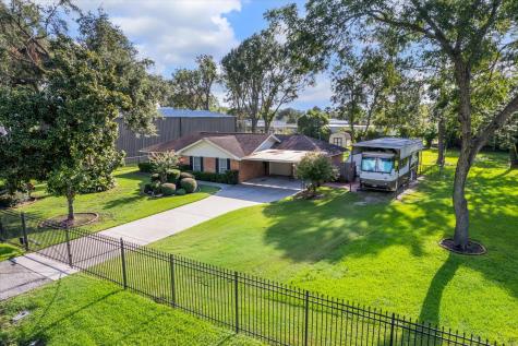 2301 Hoskins Drive Houston TX 77080