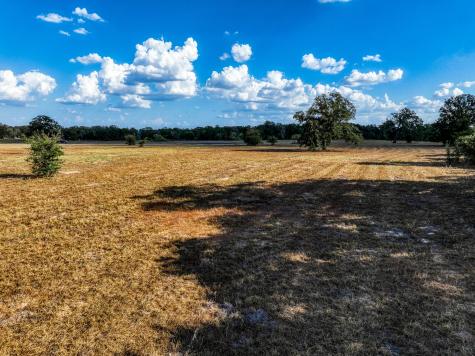 264 Feder Way West Point TX 78963