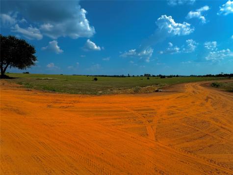 4867 Hunters Creek Hillister TX 75979