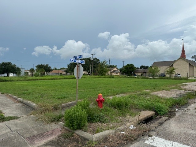 1119 6th Street N Street N Texas City TX 77590