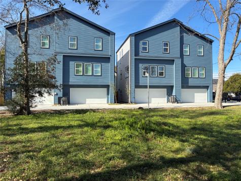 887 Lucky Street Houston TX 77088
