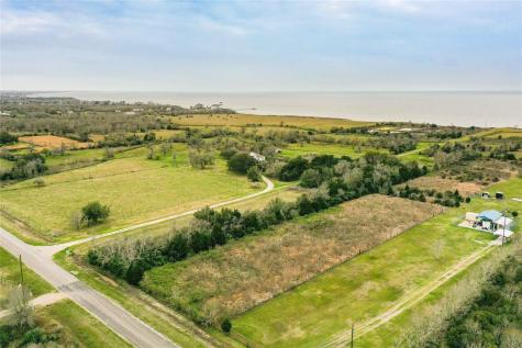 0 W Bayshore Road Anahuac TX 77514