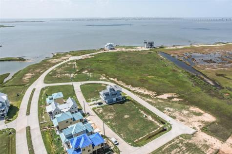 1646 Brown Pelican Bend Galveston TX 77554