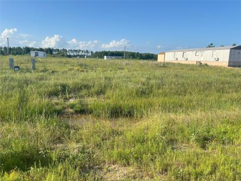 8088 Road 5866 Dayton TX 77535
