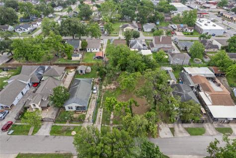 619 Gazin Street Houston TX 77020