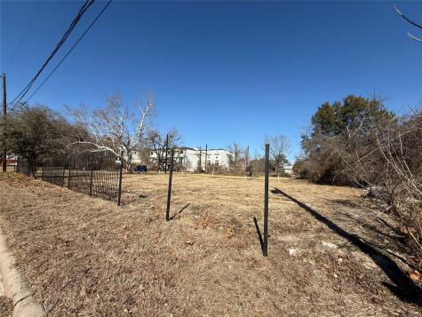 2303 Holman Street Houston TX 77004