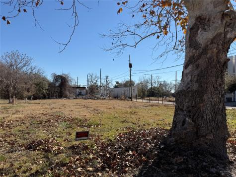 2303 Holman Street Houston TX 77004