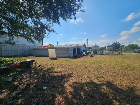 5009 Tidwell Road Houston TX 77016