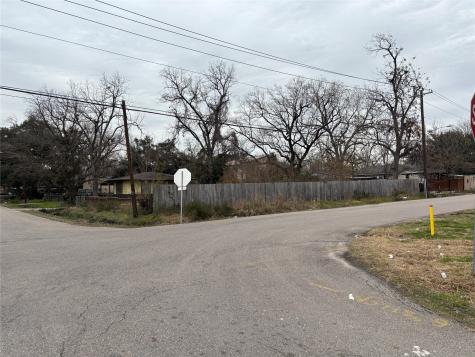 4028 Cornell Street Houston TX 77022
