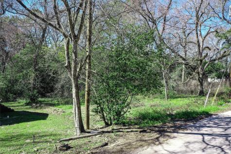 719 Avenue G Huntsville TX 77340