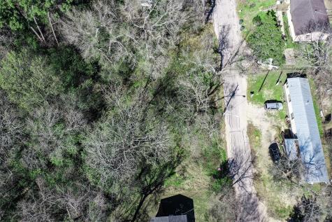719 Avenue G Huntsville TX 77340