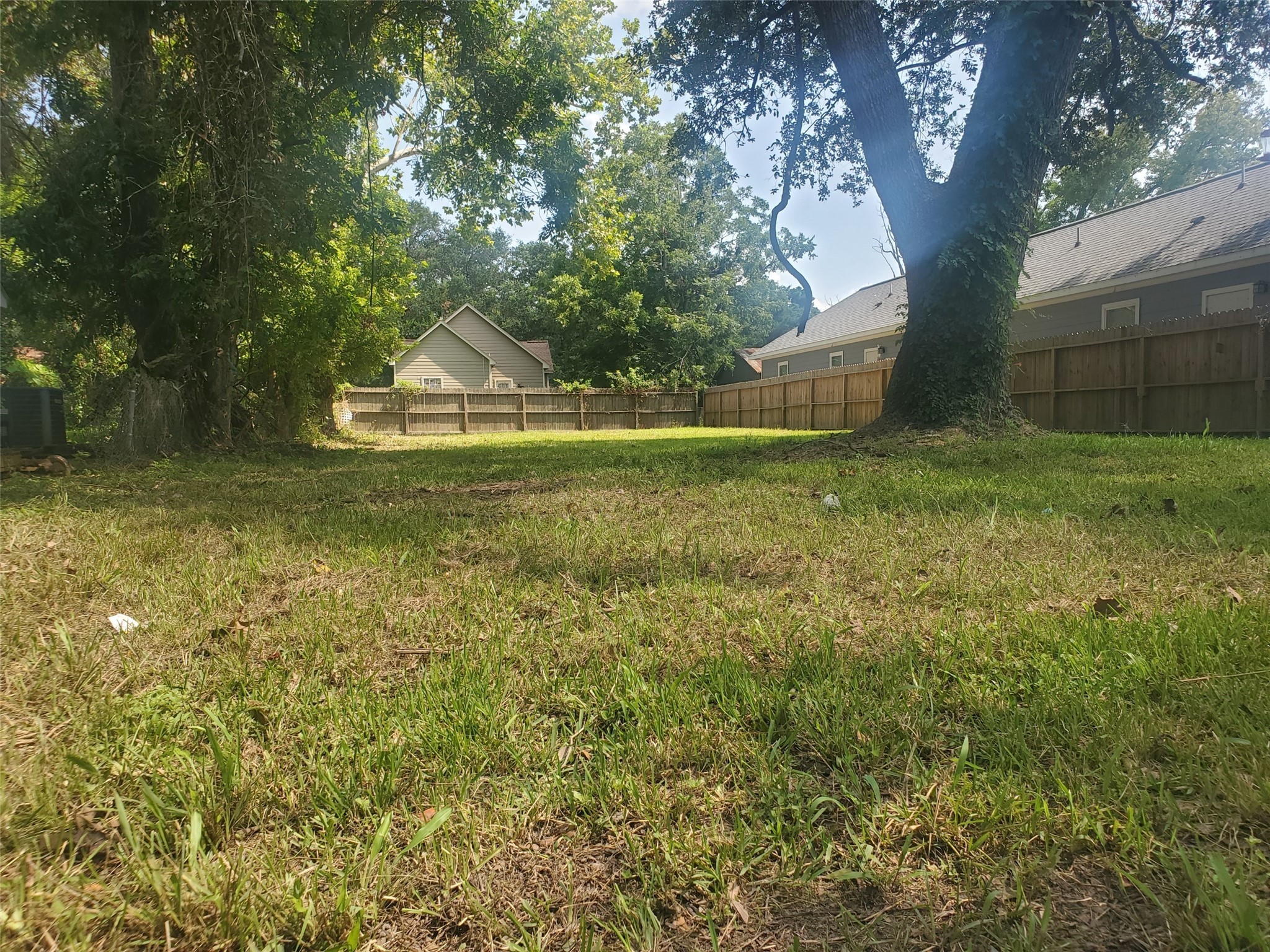 906 W Sealy Street Alvin TX 77511