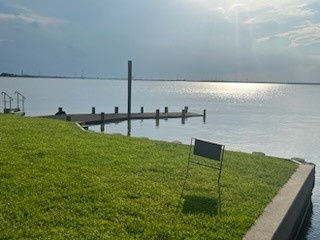 464 S Burnett Drive Baytown TX 77520