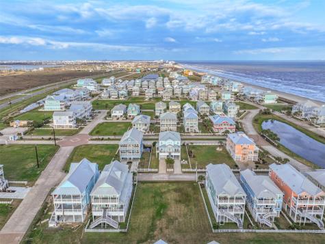 3810 Wentletrap Galveston TX 77554