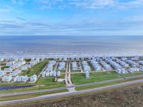 3810 Wentletrap Galveston TX 77554