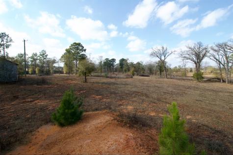 373 County Road 2125 Crockett TX 75835