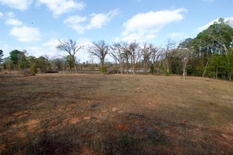 373 County Road 2125 Crockett TX 75835