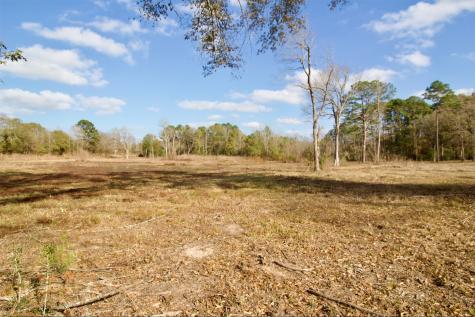 373 County Road 2125 Crockett TX 75835
