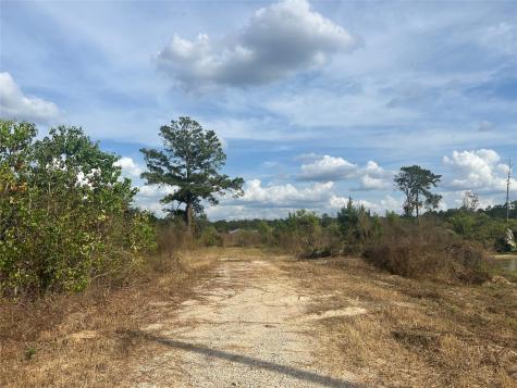 18074 Hill Road Cleveland TX 77328