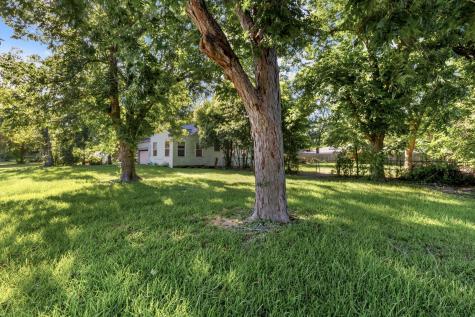 404 Harvey Avenue Baytown TX 77520