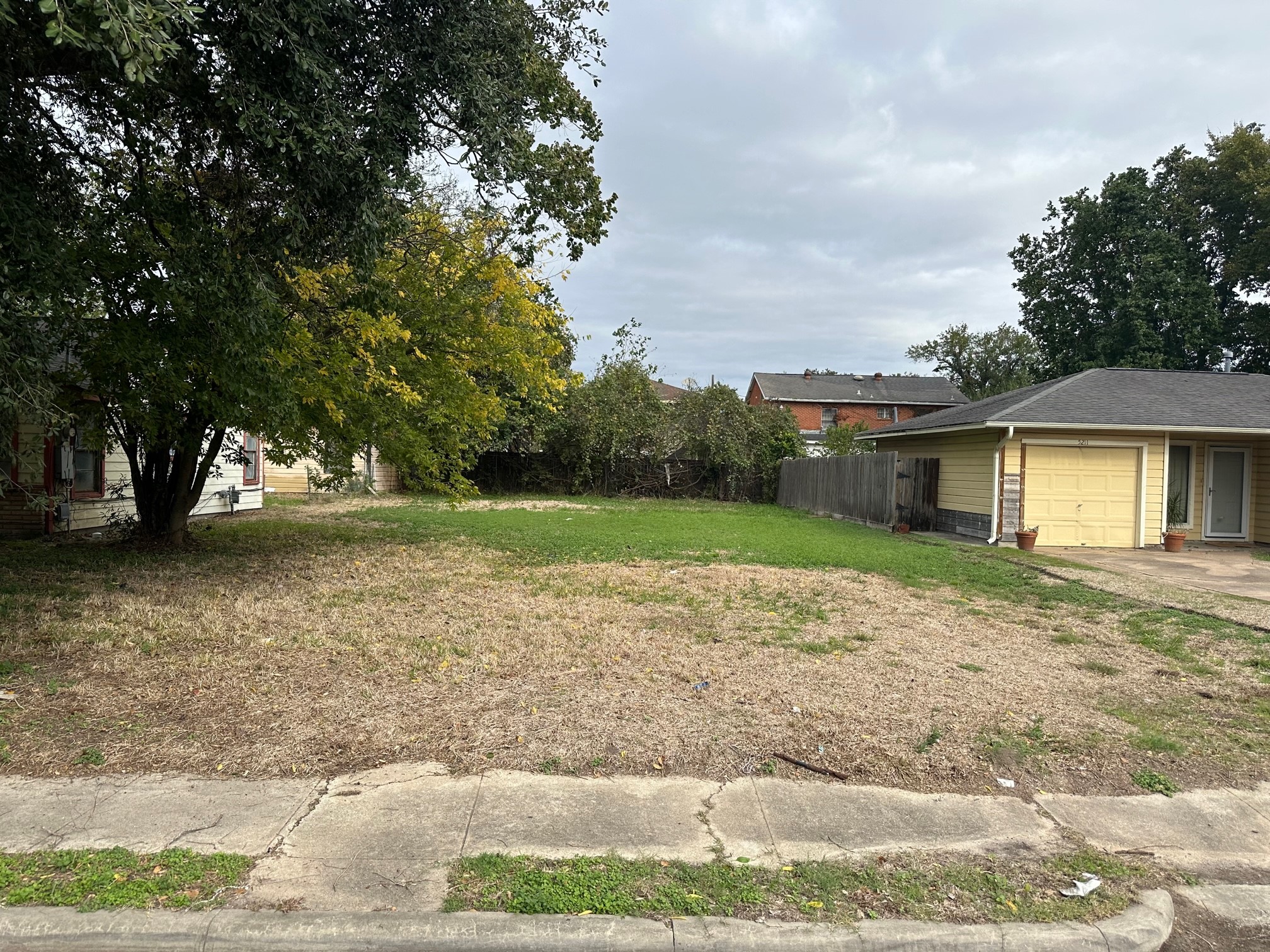 5207 Arapahoe Street Houston TX 77020